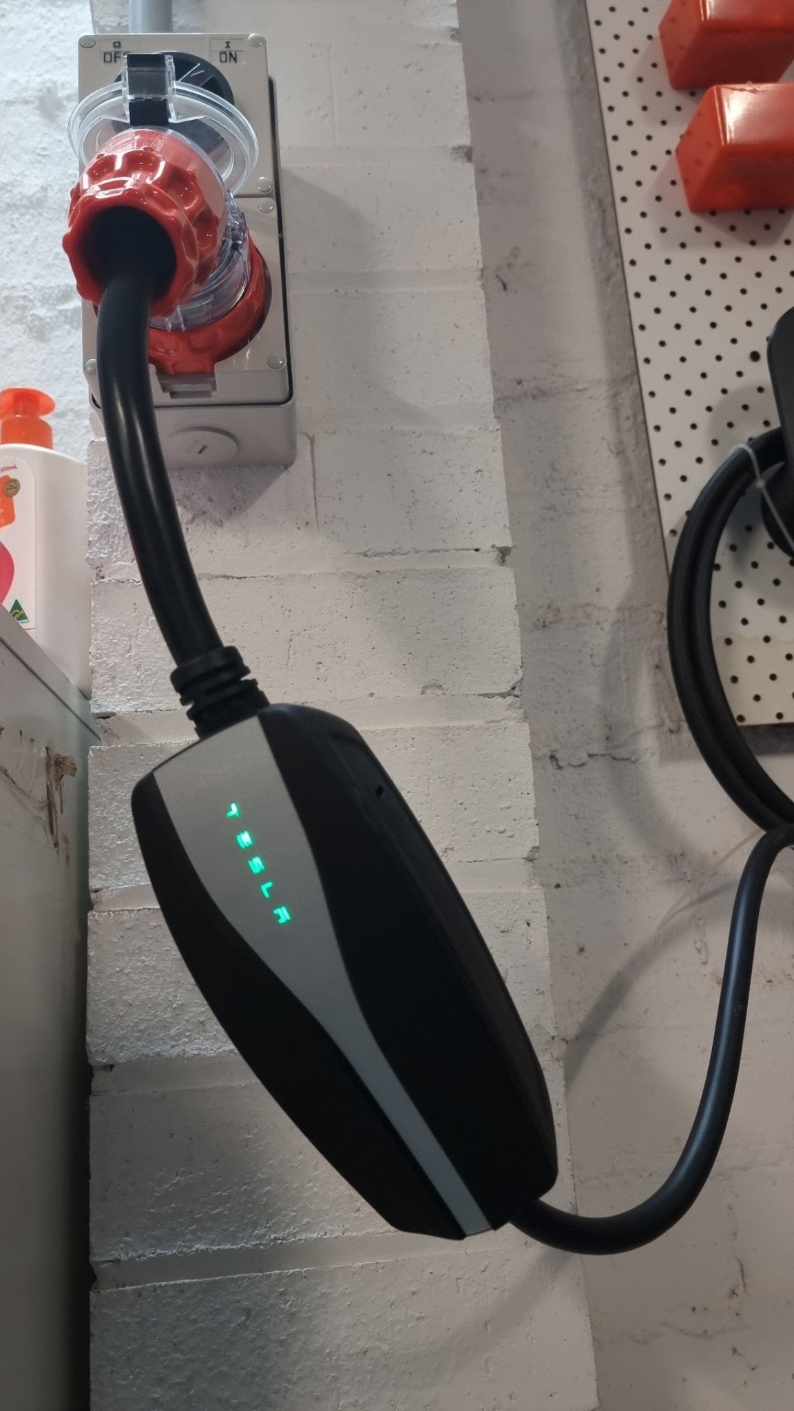 5 Pin | 32 Amp | Single Phase | Tesla Adapter for Tesla Gen 2 UMC Universal Mobile Charger - INCHARGEx